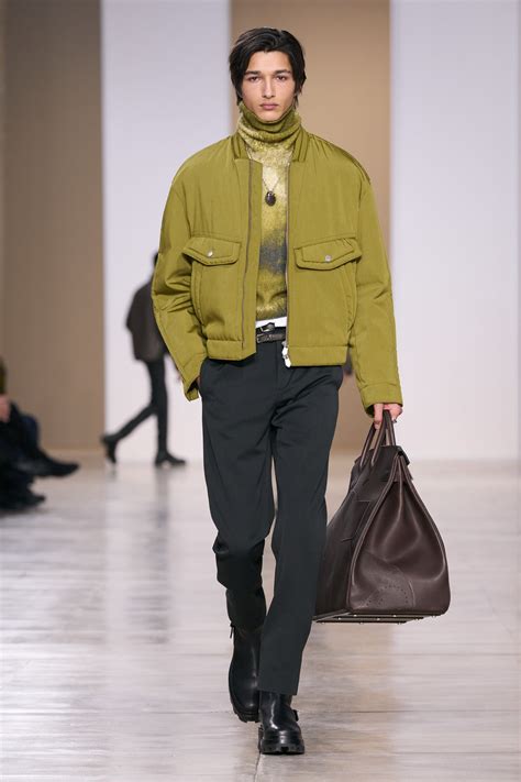 hermes autunno inverno 2021|HERMÈS sfilata moda uomo autunno inverno 2021 2022 fashion .